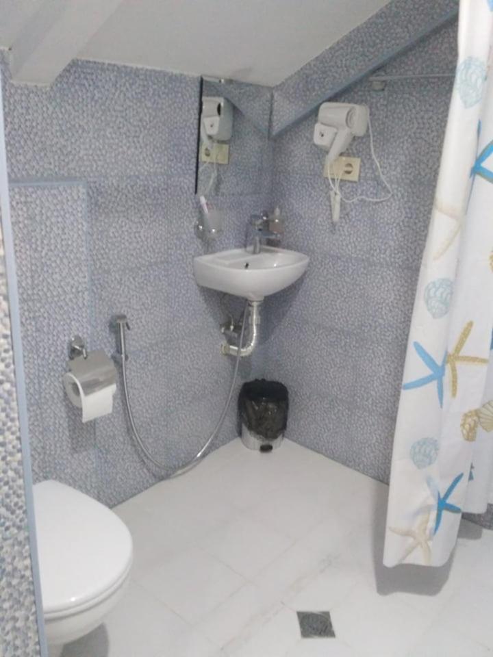 Hotel Alismereti Zekari Dış mekan fotoğraf