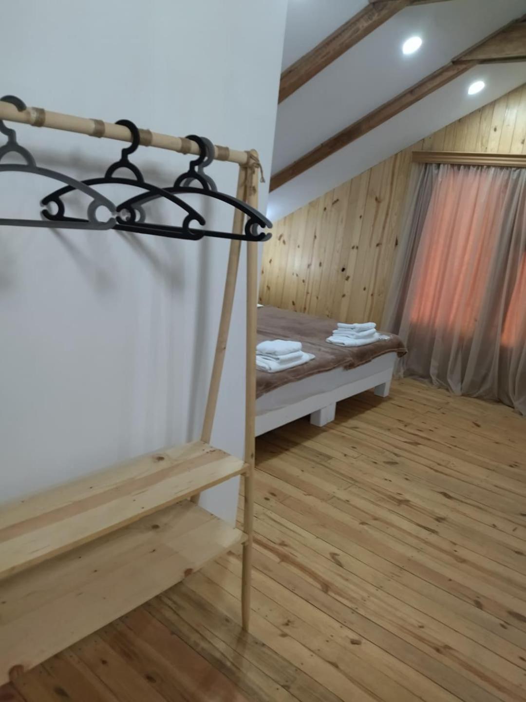 Hotel Alismereti Zekari Dış mekan fotoğraf
