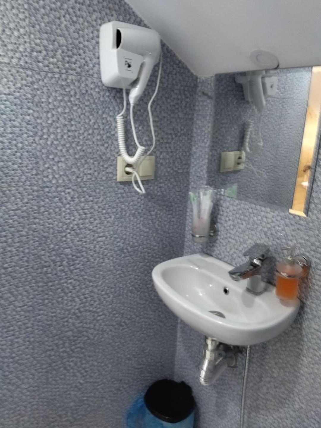 Hotel Alismereti Zekari Dış mekan fotoğraf