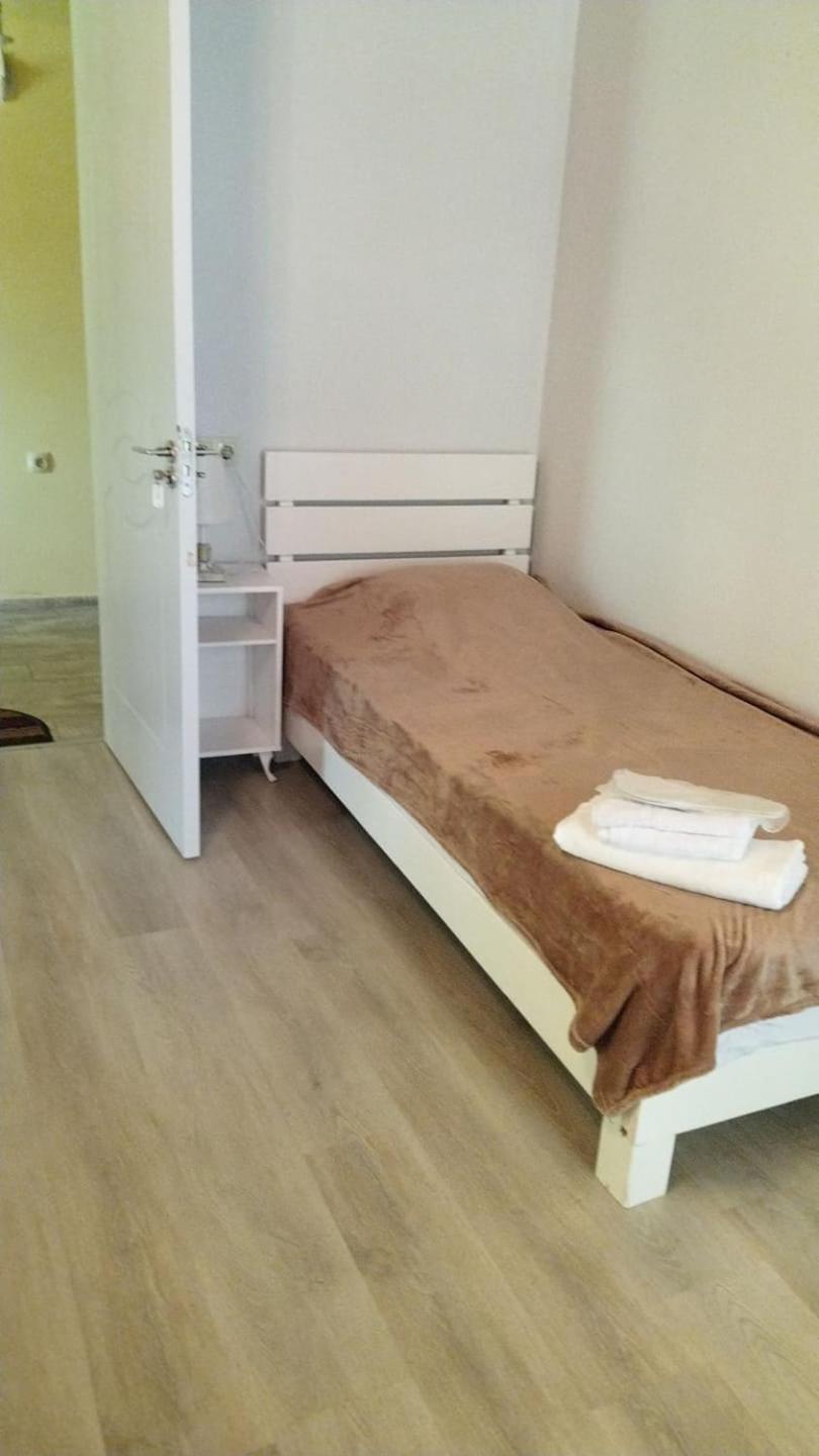 Hotel Alismereti Zekari Dış mekan fotoğraf